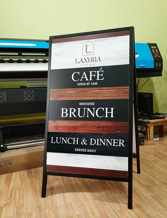 Standee cafe Lanura